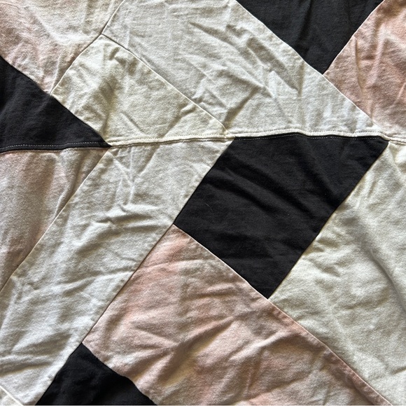 Colorblock Spirit Jersey - Picture 2 of 3